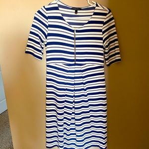 Knee length maternity dress.